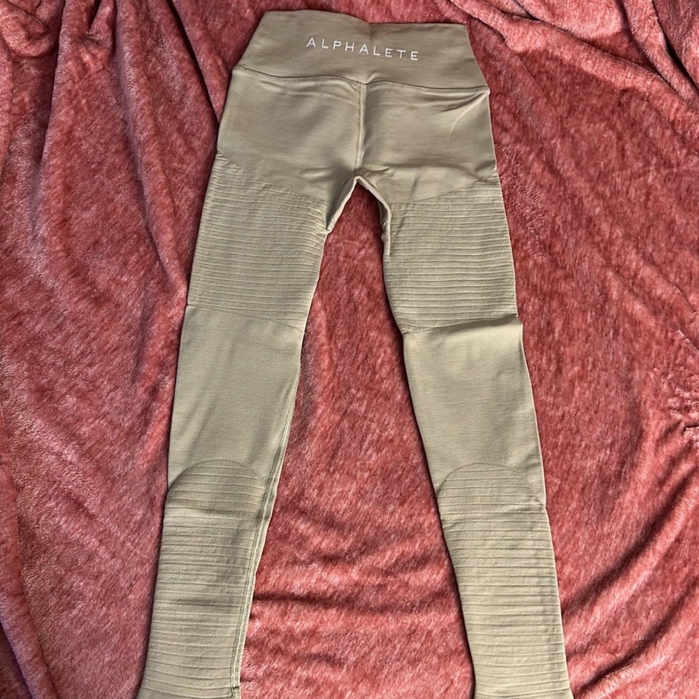 Alphalete Revival Leggings Gem